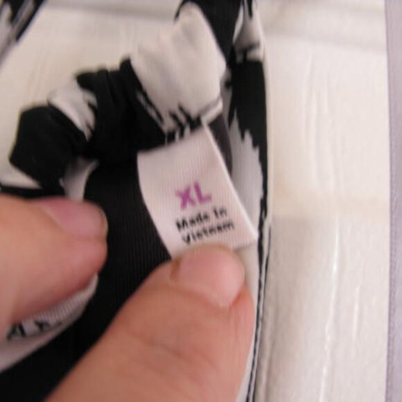 Athleta Halter Style Maxi Dress Size XL - Picture 4 of 4